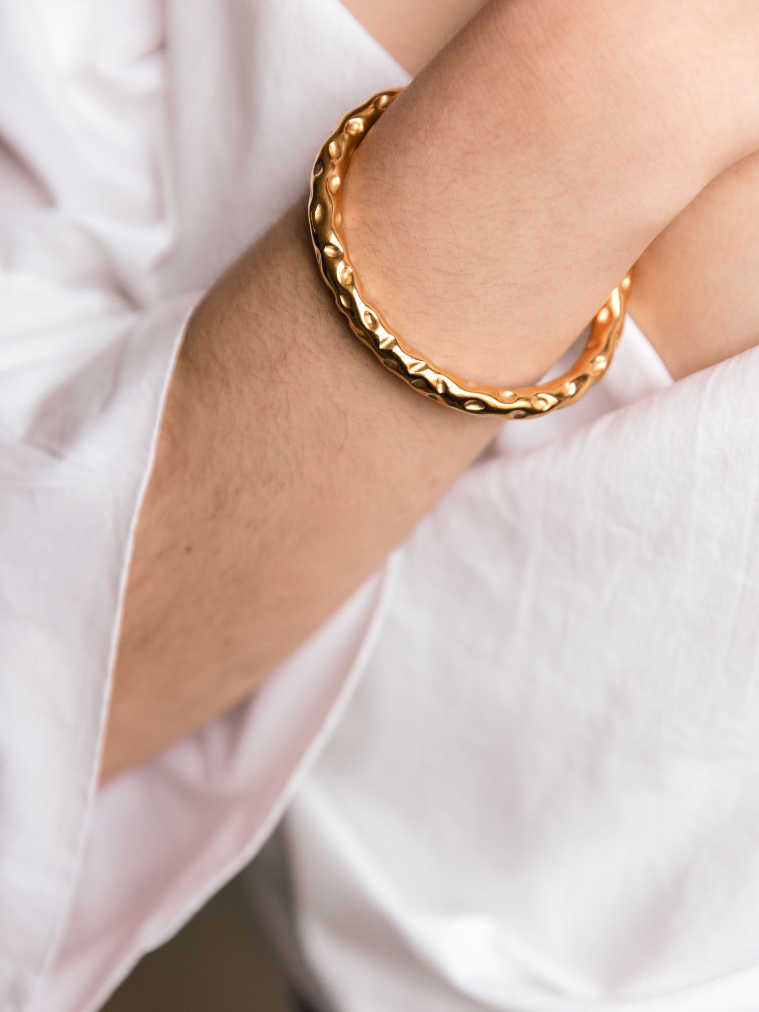 SHANTI BRACELET GOLD